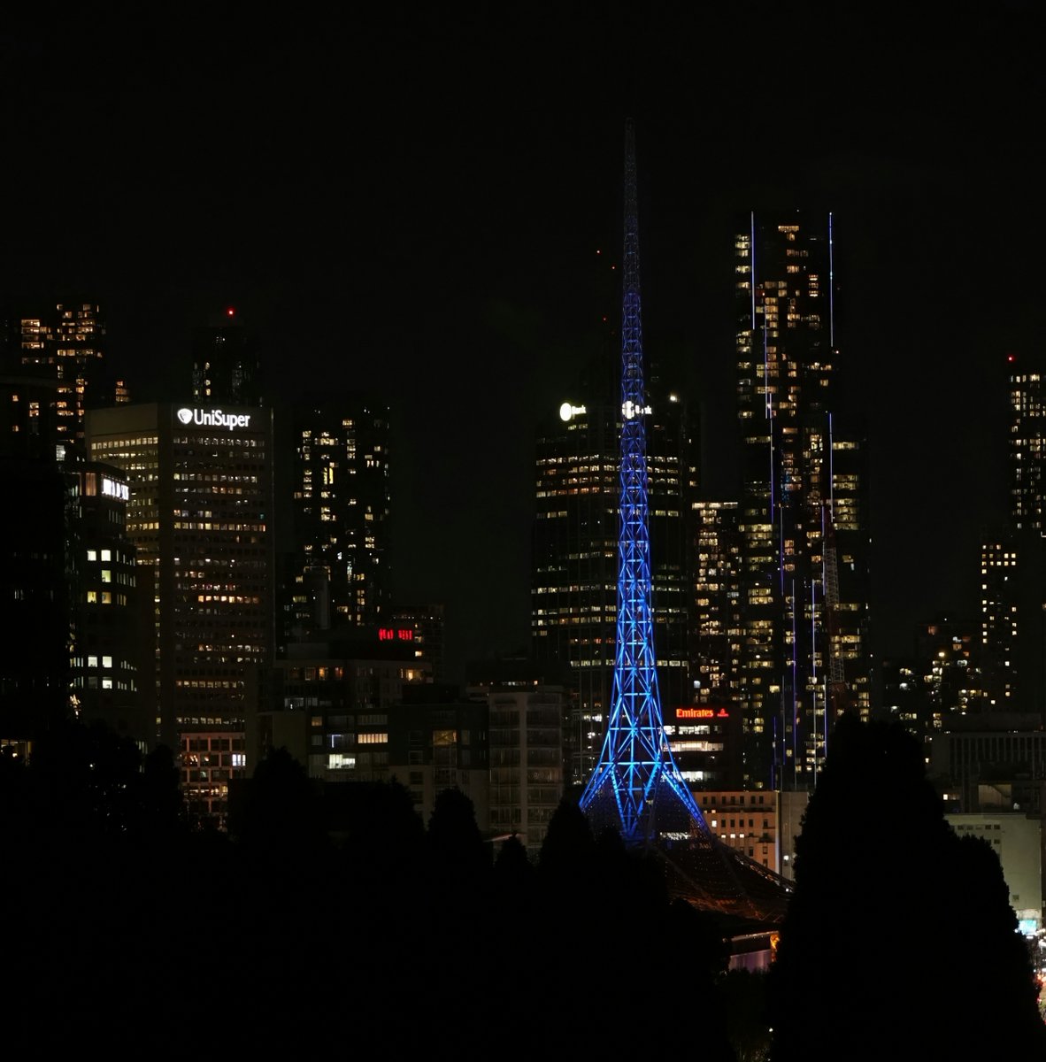 🧵
Good night and happiest of Tuesdays! ✨🌙

I've been absent for a few days and came back with more notifs 😅🙏

So I am going to provide some updates in this thread...
- Updates on the #skurpyartcontest 
- Collaborations with Mr.Bayne
- Appreciation on collected art

🧵1...