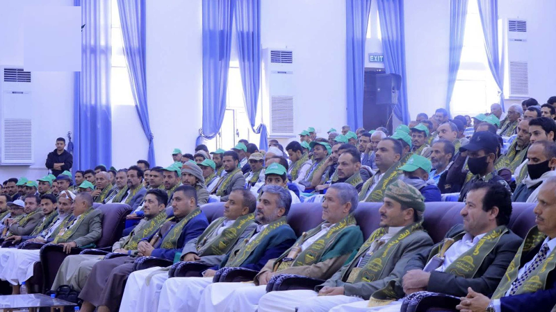 تواصل الفعاليات الاحتفالية بذكرى المولد النبوي الشريف

26 سبتمبر نت:-

تتواصل وبوتيرة عالية الفعاليات والأمسيات الثقافية والندوات التوعوية والاستعدادات للاحتفال بذكرى المولد النبوي الشريف.

وفي هذا الاطار نظمت الأمانة العامة لرئاسة الجمهورية اليوم، فعالية خطابية بمناسبة ذكرى