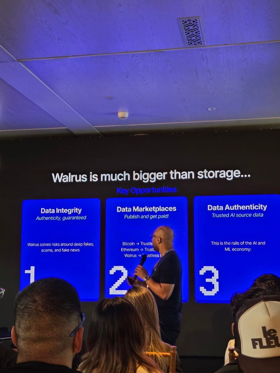 debuho.eth💎⚡️ (@debuho1) on Twitter photo Sui Basecamp 2일차 후기
'Sui is utility not commodities'
오늘 <a href="/EmanAbio/">Adeniyi.sui</a> 가 AMA 중 한 발언인데 매우 인상 깊었습니다.
유틸리티 토큰 즉, 네트워크 안에서 거래 수수료 지불, 스토리지 펀드 예치, 검증자 보상, 거버넌스 참여 등 실제 사용 목적을 가진 토큰으로 SUI는 트랜잭션 수수료, Sui Basecamp 2일차 후기
'Sui is utility not commodities'
오늘 <a href="/EmanAbio/">Adeniyi.sui</a> 가 AMA 중 한 발언인데 매우 인상 깊었습니다.
유틸리티 토큰 즉, 네트워크 안에서 거래 수수료 지불, 스토리지 펀드 예치, 검증자 보상, 거버넌스 참여 등 실제 사용 목적을 가진 토큰으로 SUI는 트랜잭션 수수료,