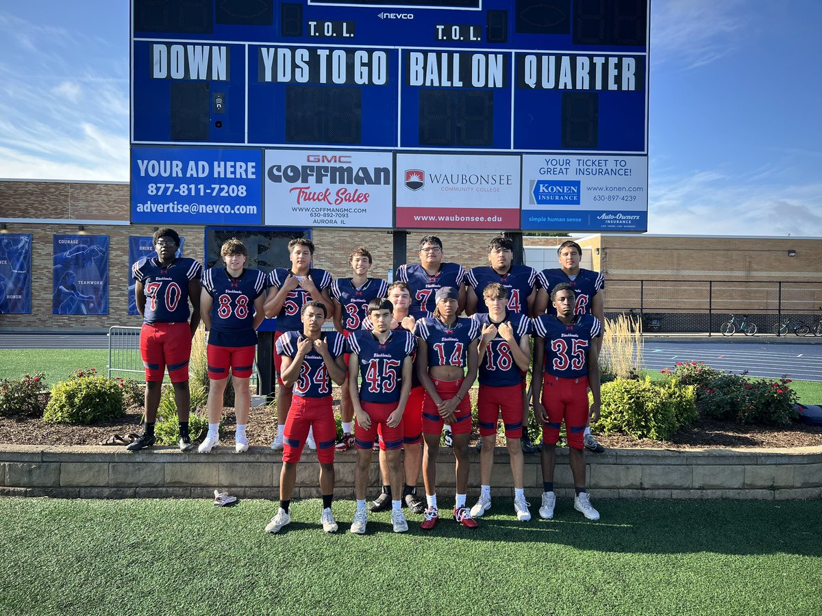 West Aurora Football (@wablackhawkfb) on Twitter photo 📚MIDDLE SCHOOL TEAM PHOTOS📚
Varsity members that attended the following Middle schools in our district
Top Left - Herget
Top Right - Jefferson
Bottom Left - Jewel
Bottom Right - Washington
<a href="/Athletics_WMS/">Washington MS</a> <a href="/jms_jhawks/">Jefferson Middle School</a>
#BlackhawkBuilt
#PTW 📚MIDDLE SCHOOL TEAM PHOTOS📚
Varsity members that attended the following Middle schools in our district
Top Left - Herget
Top Right - Jefferson
Bottom Left - Jewel
Bottom Right - Washington
<a href="/Athletics_WMS/">Washington MS</a> <a href="/jms_jhawks/">Jefferson Middle School</a>
#BlackhawkBuilt
#PTW