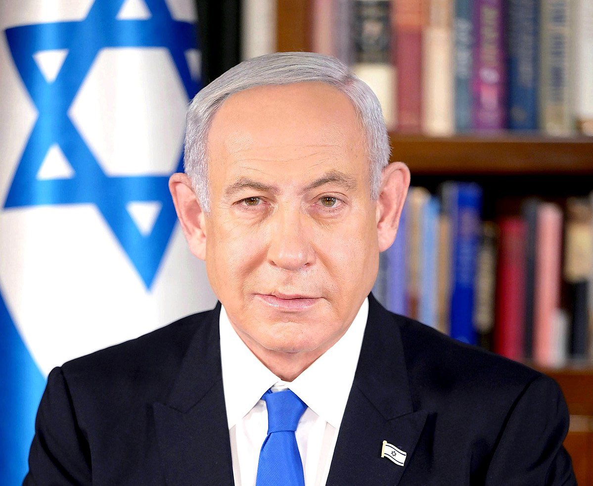 To skandal, że już w najbliższą sobotę w katowickim Spodku ma zagrać reprezentacja państwa, które dopuszcza się zbrodni przeciwko ludzkości i ludobójstwa! 

Nie możemy udawać, że to „zwykły mecz”. Pozwolenie na grę Izraela to milcząca zgoda na bezkarność, legitymizowanie agresora