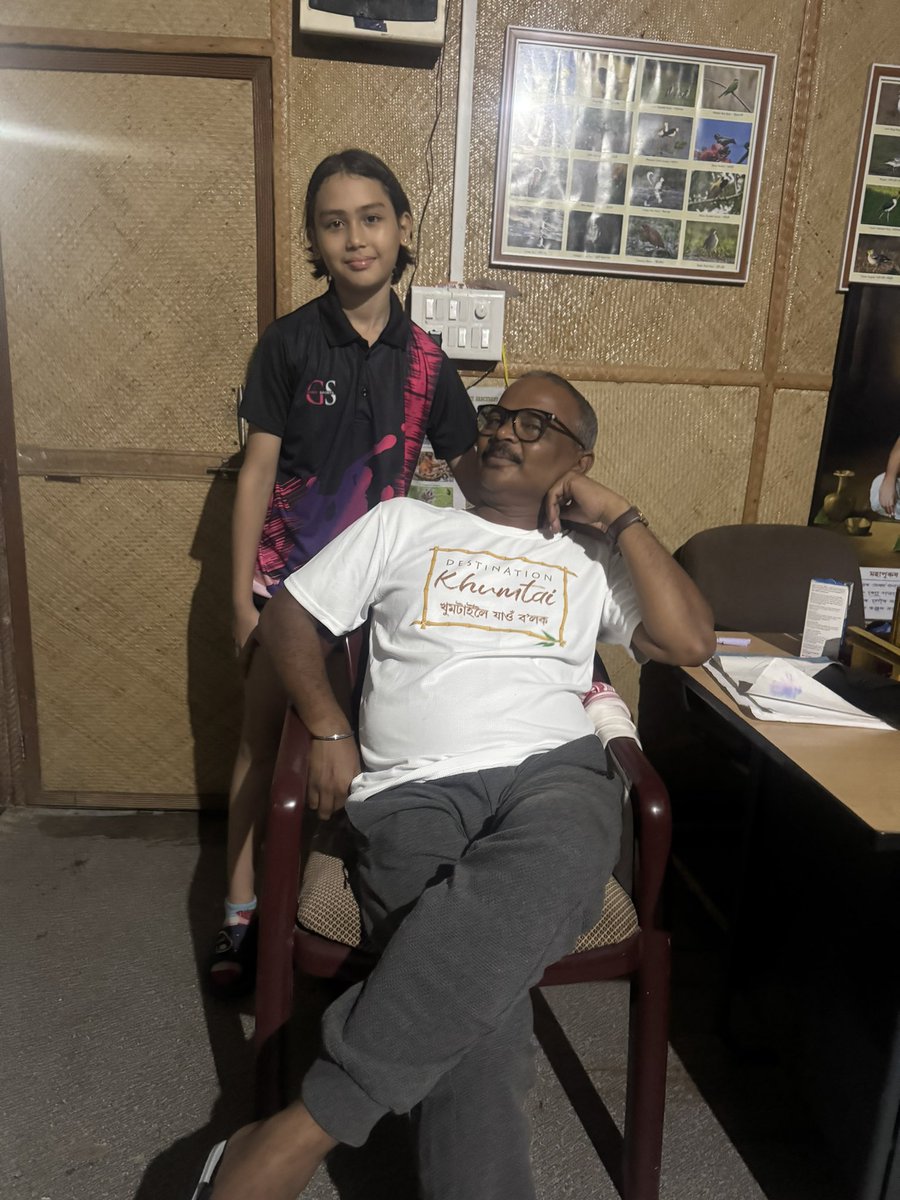 #8pm : #Player #TableTennis
It was a pleasure to spend some moments with the under 11 number 1 table tennis player of Assam.

  গোলাঘাটত অনুষ্ঠিত হোৱা Ranking Prize Money টেবুল টেনিছ (Table Tennis) প্ৰতিযোগিতাত ১১ বছৰ অনুৰ্দ্ধৰ খেলুৱৈ জেনেছা বিপুলে (Jenessa Bipul) অসমৰ ভিতৰত