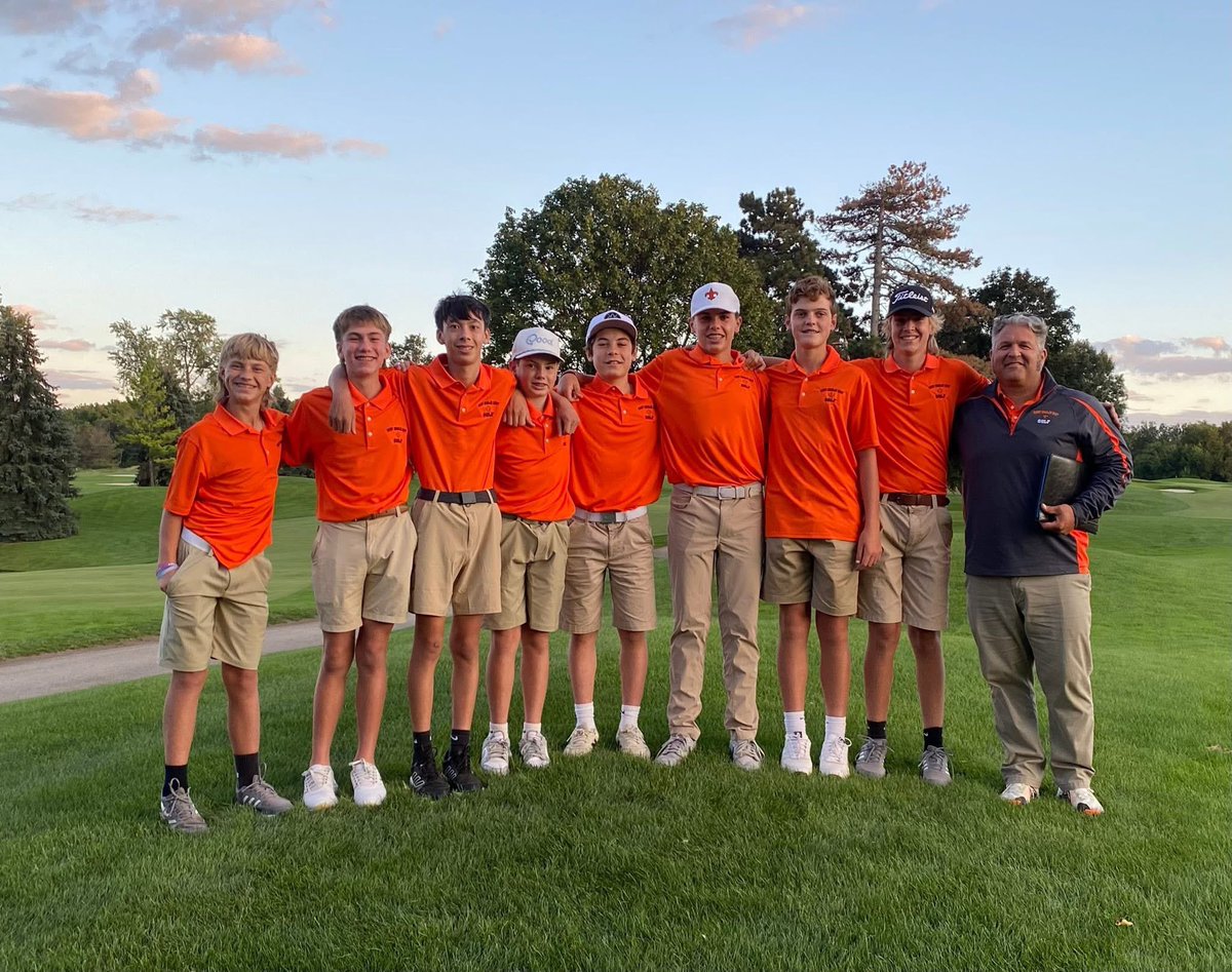 JV boys played well in their first Tri match at Arrowhead. We took second place, beating Glenbard North &amp; losing to Wheaton North. 

Scoring for the team : 
Quinn Vitek  44
Bennett Andelman 45
Dylan Tran  48 
Ethan Ward  48