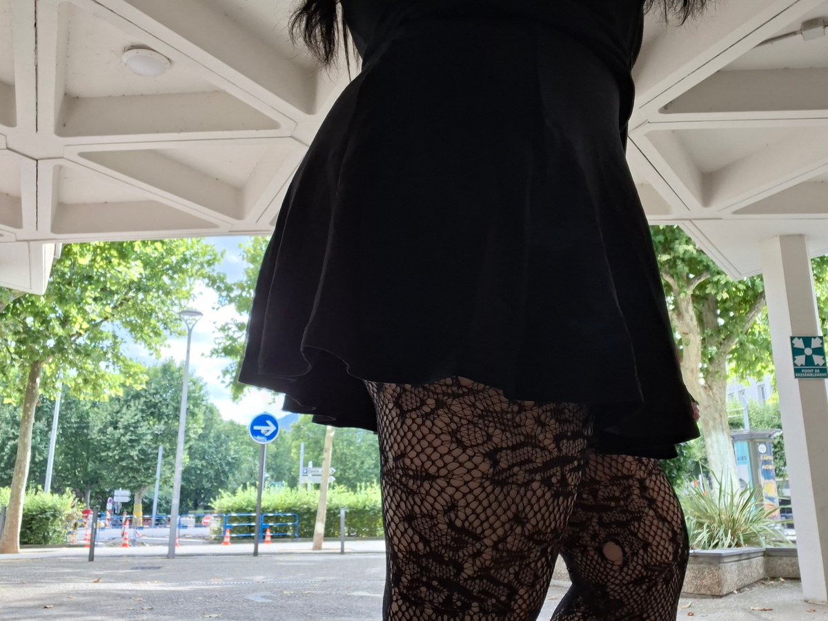 OffeliaRicci's tweet photo. Je vais DM une surprise à 3 personnes qui RT #egirl #cosplay #chudai https://t.co/cFhHAP8l0f