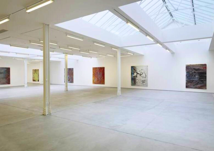 Ronacrete's tweet photo. When a leading gallery needed a new floor that could handle the weight of heavy exhibits and meet modern regulations, the solution had to perform.

Case Study: https://t.co/VZil3yefSK

Ronafix Pre-packed 6-50mm: https://t.co/5jYGAJxO0z

#Ronacrete #Ronafix #ScreedSolutions https://t.co/bh4mHgAKK7