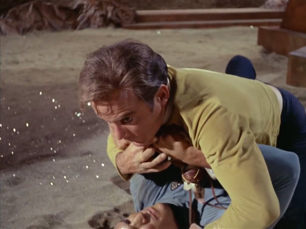 3Kimbot's tweet image. 𝐓𝐎𝐒: 𝐀𝐦𝐨𝐤 𝐓𝐢𝐦𝐞 (𝟐𝐱𝟎𝟏) #10
𝐀𝐢𝐫 𝐝𝐚𝐭𝐞: September 15, 1967
#StarTrekTheOriginalSeries #StarTrekTOS #STTOS #TOS #AllStarTrek #AmokTime #WilliamShatner #kirk #LeonardNimoy #Spock #StarTrek