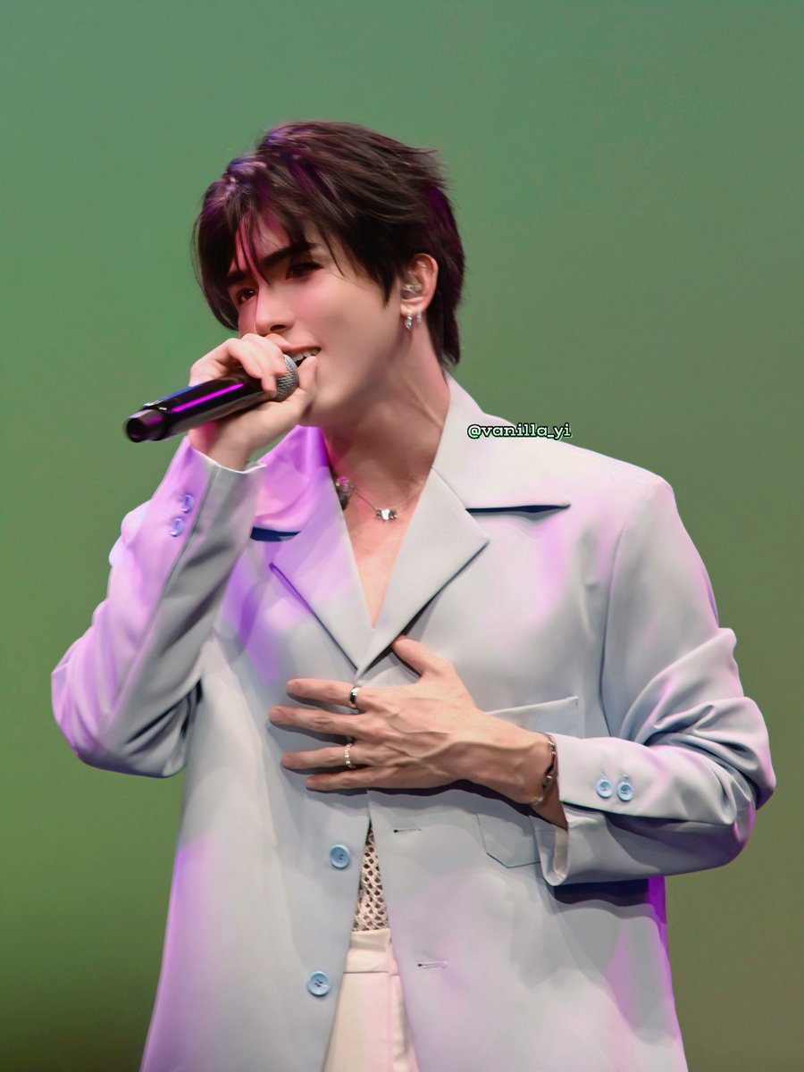 vanilla_yi🍊✨ (@vanenille) on Twitter photo Boomの歌声が一番素敵だよ~🎶
<a href="/bxxm_rvw/">บอ อู มอ บูมบูม🐋✨</a>
#HappyBxxmDay2025InTokyo
#BOOMingDaysinTokyo
#RVW #BXXMVRW Boomの歌声が一番素敵だよ~🎶
<a href="/bxxm_rvw/">บอ อู มอ บูมบูม🐋✨</a>
#HappyBxxmDay2025InTokyo
#BOOMingDaysinTokyo
#RVW #BXXMVRW