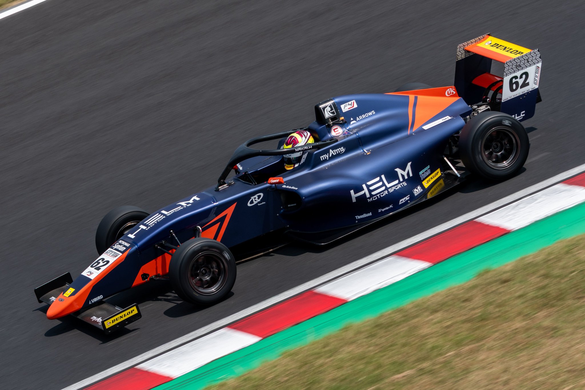 プロジェクトμ RACING999 F411 padgraph_racing999.gif