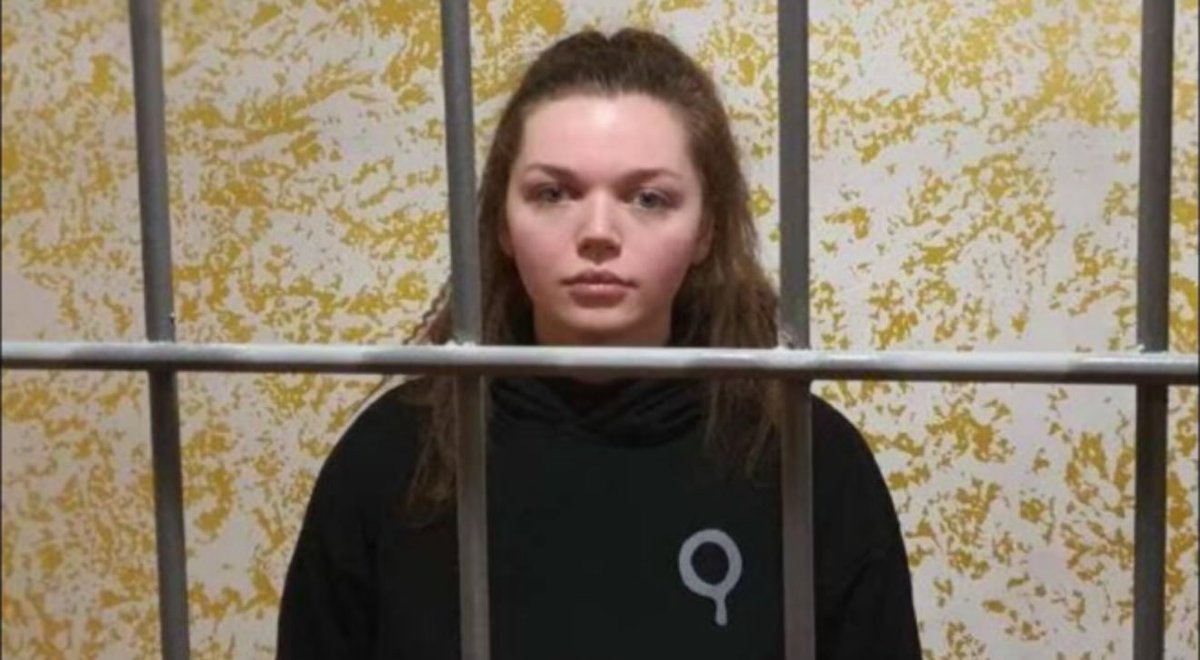 Russians are still illegally holding many Ukrainian CIVILIANS who were captured in the occupied territories. One of them is Ania Yeltsova, born in 2001.

Russians kidnapped her from her home in occupied part of Kherson region because of an Instagram post saying, “You’re home,