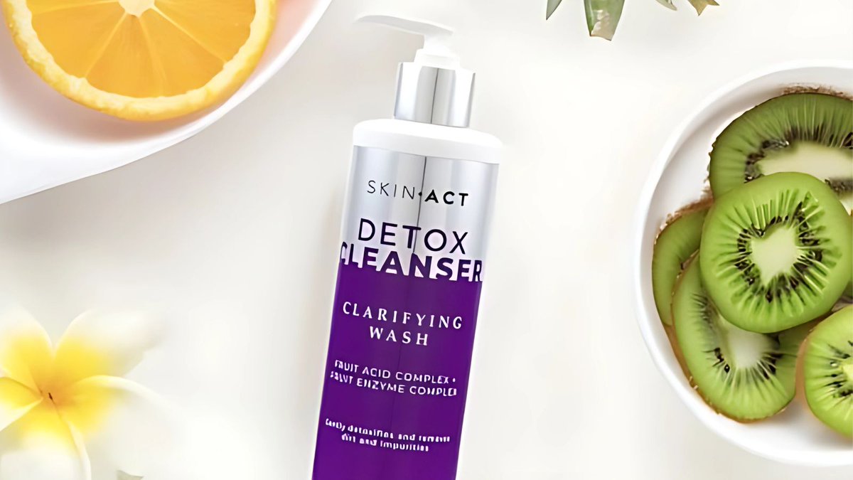 spaandequipment's tweet image. Glow up daily! ✨ Detox, exfoliate, and refresh with our Fruit Acid + Enzyme Cleanser for smooth, radiant skin. 🌿Learn More! #skincare  #spaequipment #spalife #estheticianlife #luxuryspa #selfcare #esthetician #facial #beauty #beautification #esthetics #tools #equipment #medspa