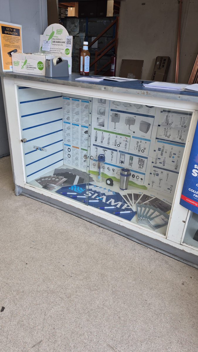 We are loving the stand and special SIAMP display at Crossling in Liverpool, L3 3BN! 🤩