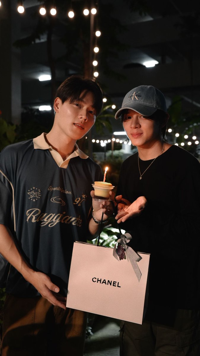 _offmu's tweet image. ปกติคนโสด แฮปปี้เบิร์ธเดย์ กันยังไงหรอคะ 🙂‍↔️

꒰ #GunnerNice ꒱⁠˖𓈒 🥊💖
꒰ #Gunnernsk #NiceBoripat ꒱⁠˖ 💖