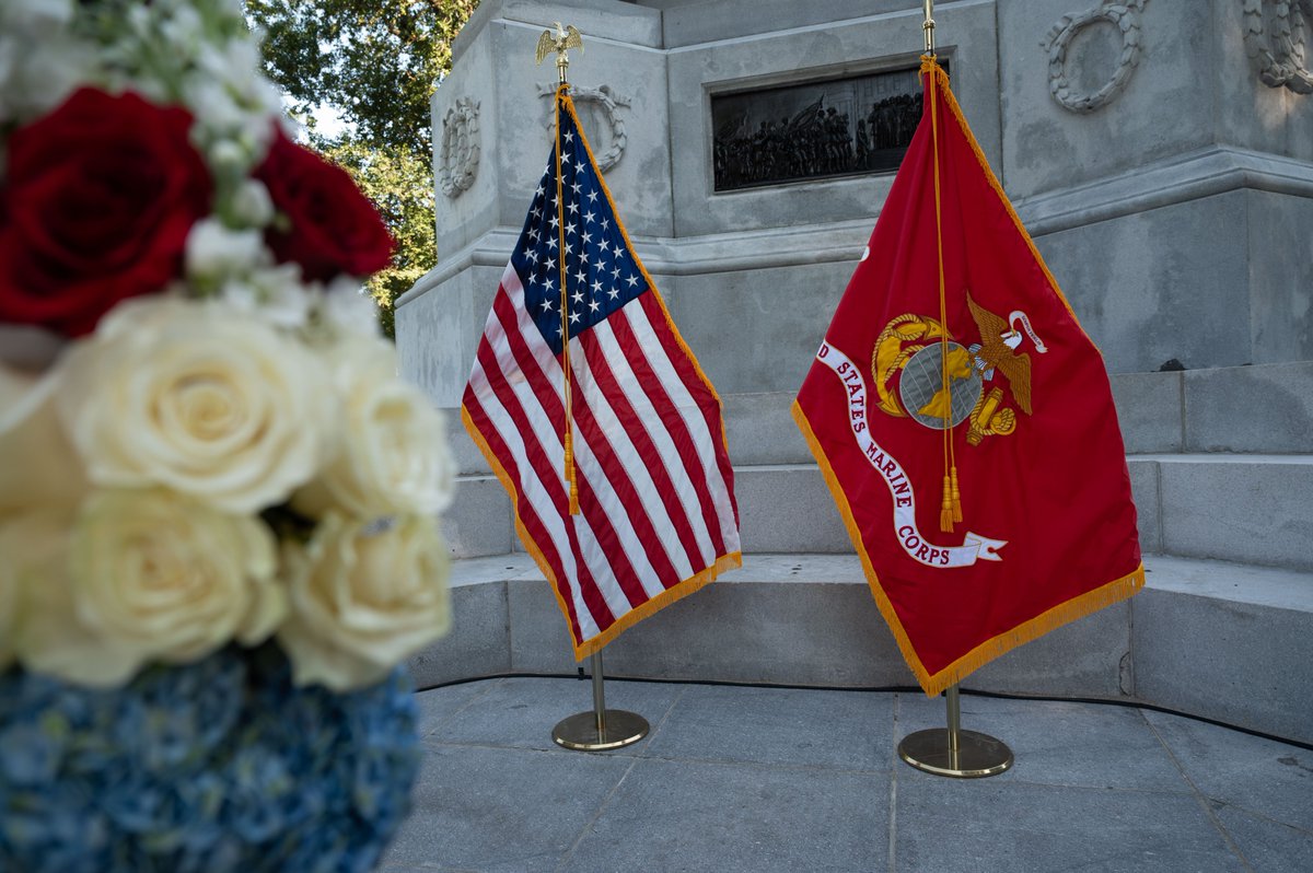 DeptofWar's tweet image. Never forgotten.

 @USMC Marines from Special Purpose Marine Air-Ground Task Force - 250, honored Sgt. Johanny Rosario Pichardo, a native of Lawrence, Mass., and 12 fellow heroes who paid the ultimate sacrifice at Abbey Gate four years ago. 
Their memory will never fade.