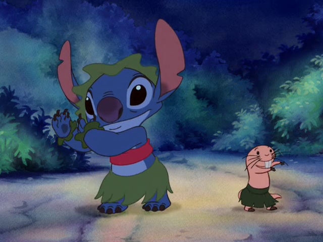 Disney_Wiki's tweet photo. Today marks the 20th anniversary of the #LiloAndStith/#KimPossible crossover, "Rufus", written by Jim Peronto and directed by Victor Cook.
Lilo teams up with Kim to save Stitch from the evil Dr Drakken; Ron must convince Jumba that Rufus isn't one of his missing experiments. https://t.co/gGTyBH5s6i