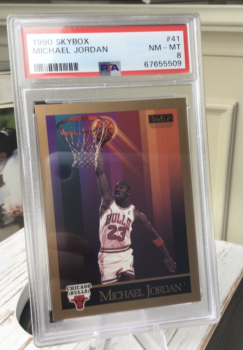 Who wants this 1990 Skybox Jordan?
Like✅
Follow✅
Retweet ✅
Tag  as  many  as  you  want  for  extra  entries!  
Winner  Sunday  #MJ #Jordan #Giveaway