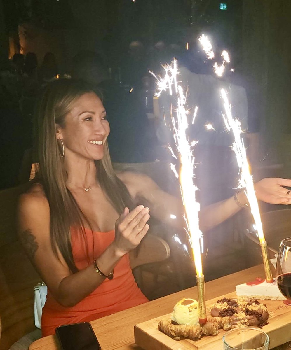 pennyphang's tweet photo. If you find yourself in a pause, remember: it isn’t a setback—it’s a sacred space for your soul to breath and receive more 🌟
Give yourself permission to pause, to grow—and to shine even brighter when you return. 

Thank you for all the beautiful birthday wishes. #Birthday https://t.co/v5UgWmgodb