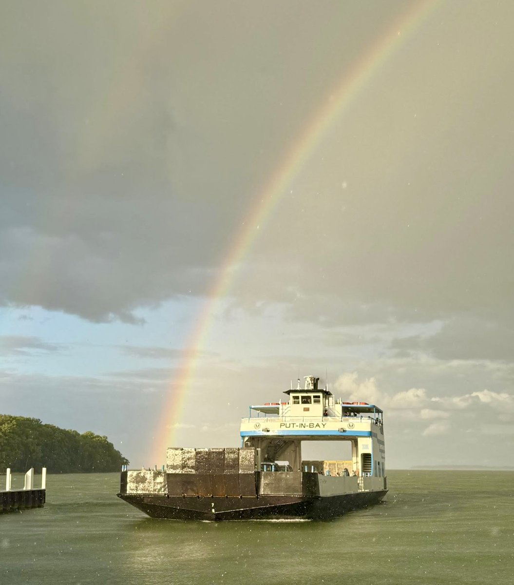 Rainbow rides available yesterday! #lakeerie