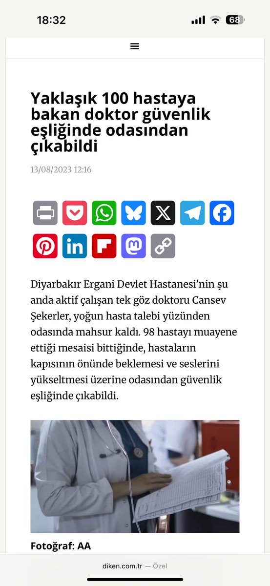 Masum… 100 bakanı bile odada esir alıyorlar mesai bitmesine rağmen. Siz bu halkı çiçek, böcek, güneş, bulut sanmışsınız