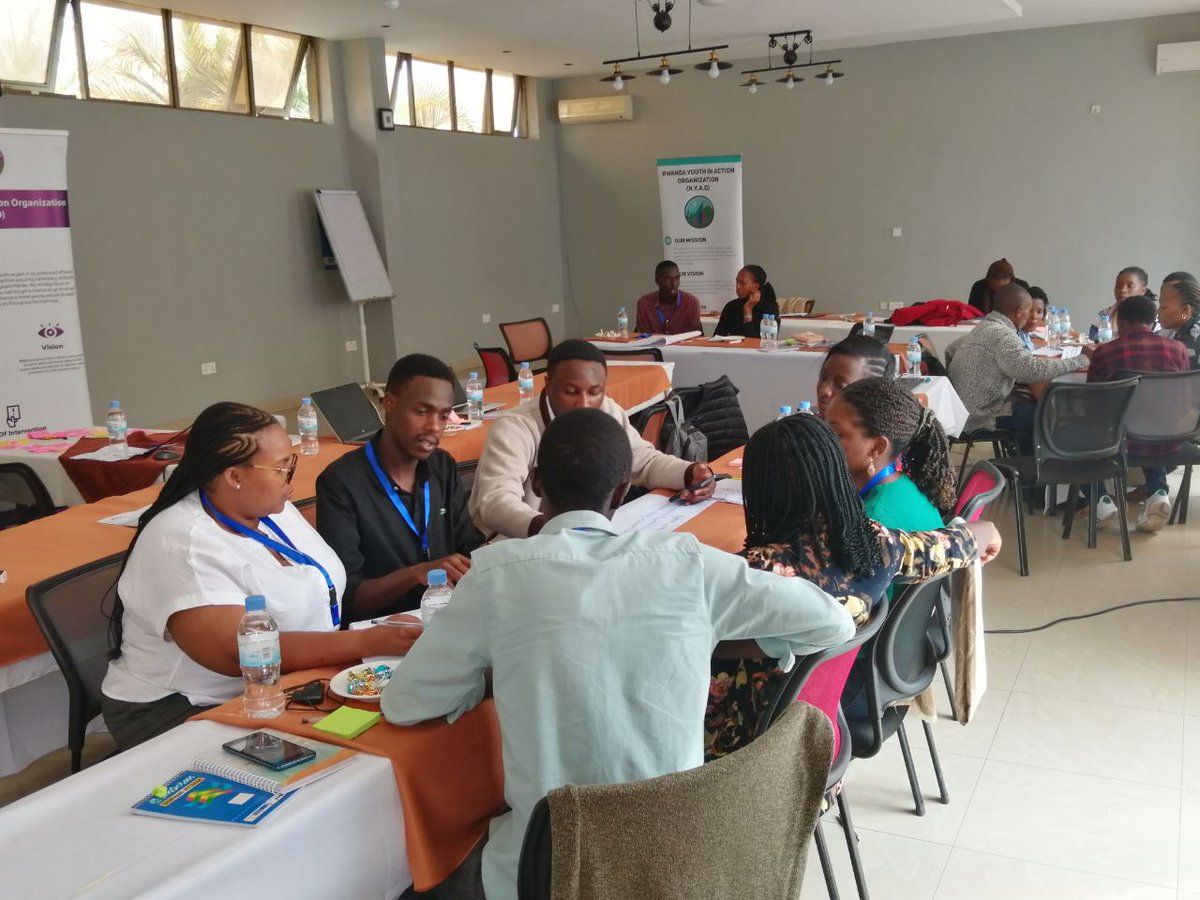 RwYouthAction's tweet photo. RYAO is delighted to attend  workshop on conservation under the EU-funded project titled: “Empowering Youth for Climate-Resilient Conservation &amp; Sustainable Livelihoods in the Volcano Region.”

The workshop is facilitated by @AWF_Official partnership with @RDBrwanda https://t.co/OPQOXoUZfa