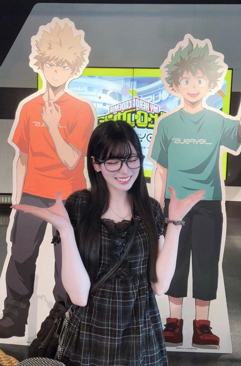 両手にヒーローでーす^&gt; ·̫ &lt;^♩✨️