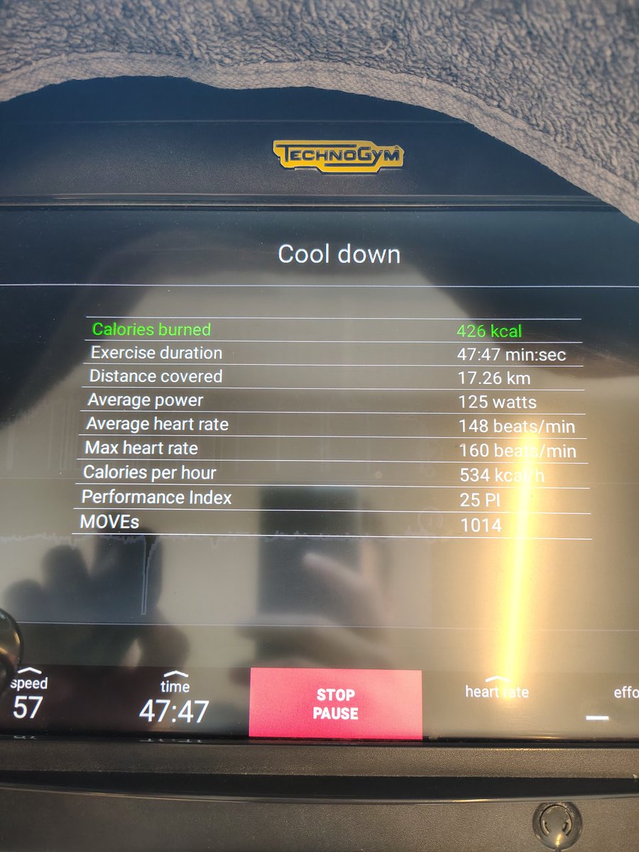 Pff... I've been super inconsistent with posting but here it is.

Second session this week.

Max HR: 160bpm
Avg HR: 148bpm

About 47min today, just after a quick arms and shoulder workout.
Body is somewhat recovering from a heavier than usual workout session Sunday, so I'm taking