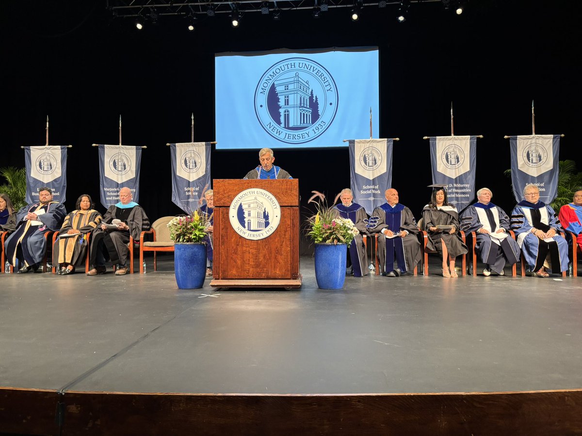 DrGeorge_MU's tweet photo. Congratulations @monmouthu @MUschoolofEduca #MUSOE summer graduating class @MUSOEleadership #MUEdD #graduation2025 #flyhawks #flyhawksfly https://t.co/YsAM3o0MFy