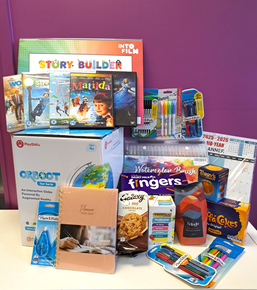 Back to School Story Builder Give Away!😀🎬✨ Hope you all had a lovely Summer break – to welcome in the new school year we are offering a chance to win this brilliant Story Builder workshop and back to school package for a hard-working educator to ease you back into the school