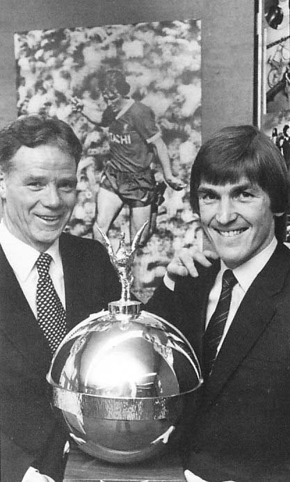 Firmino (@brazilegend10) on Twitter photo Billy Liddell and <a href="/kennethdalglish/">Sir Kenny Dalglish</a> <a href="/LFC/">Liverpool FC</a> Billy Liddell and <a href="/kennethdalglish/">Sir Kenny Dalglish</a> <a href="/LFC/">Liverpool FC</a>