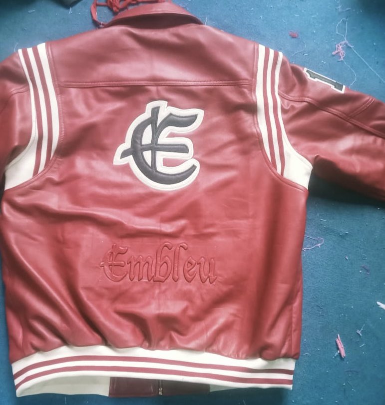 _Embleu's tweet image. Coming together