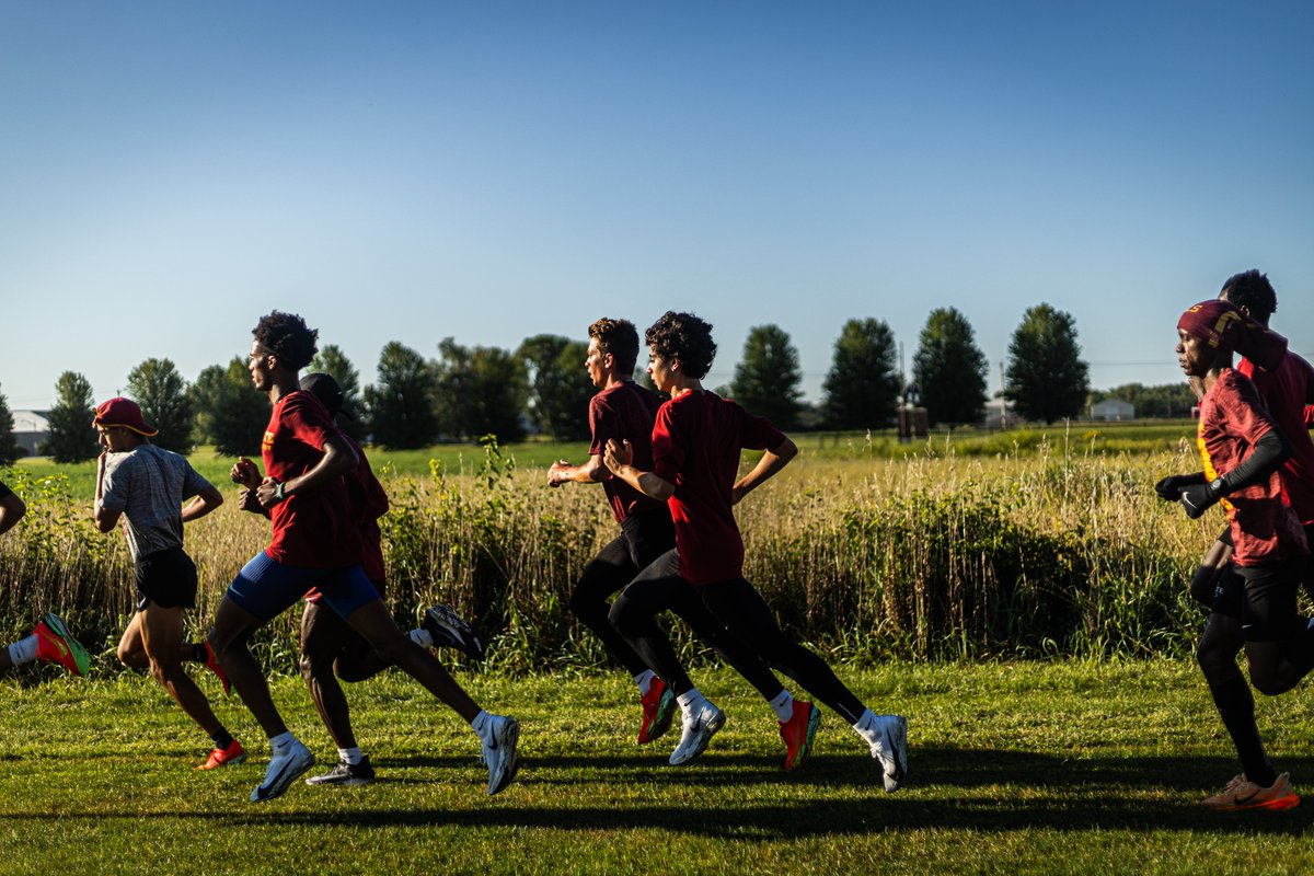 Meet Week❗️

#Run4ISU