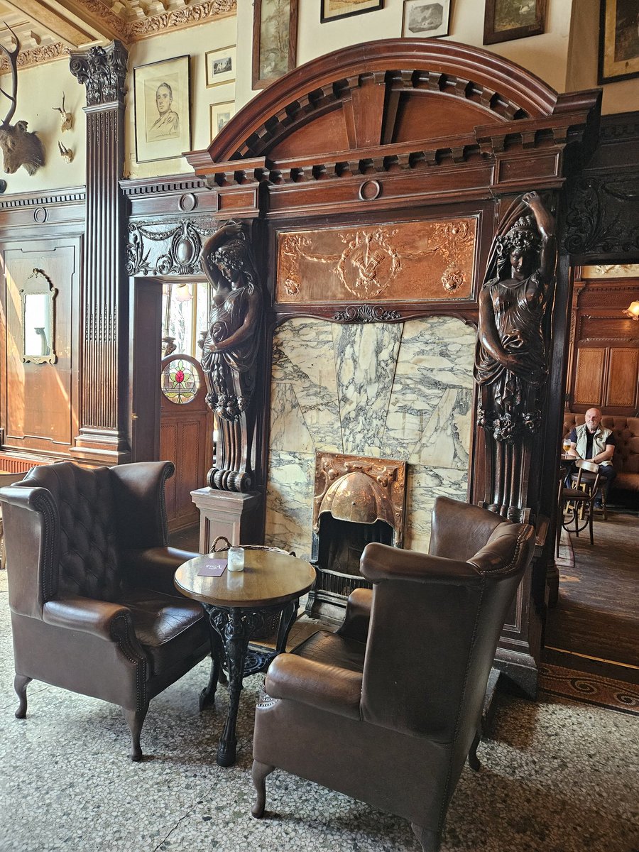 Lovely lunch in Liverpool.Scouse and a pint.