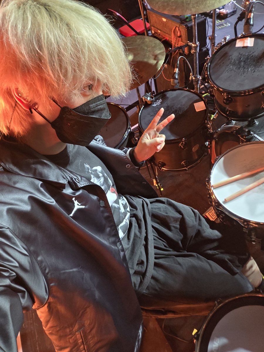 IN Chicago 미주투어 잘 하고있습니다!! ㅎㅎ ❤️ 

#NFlying #엔플라잉 #김재현 #KimJaeHyun