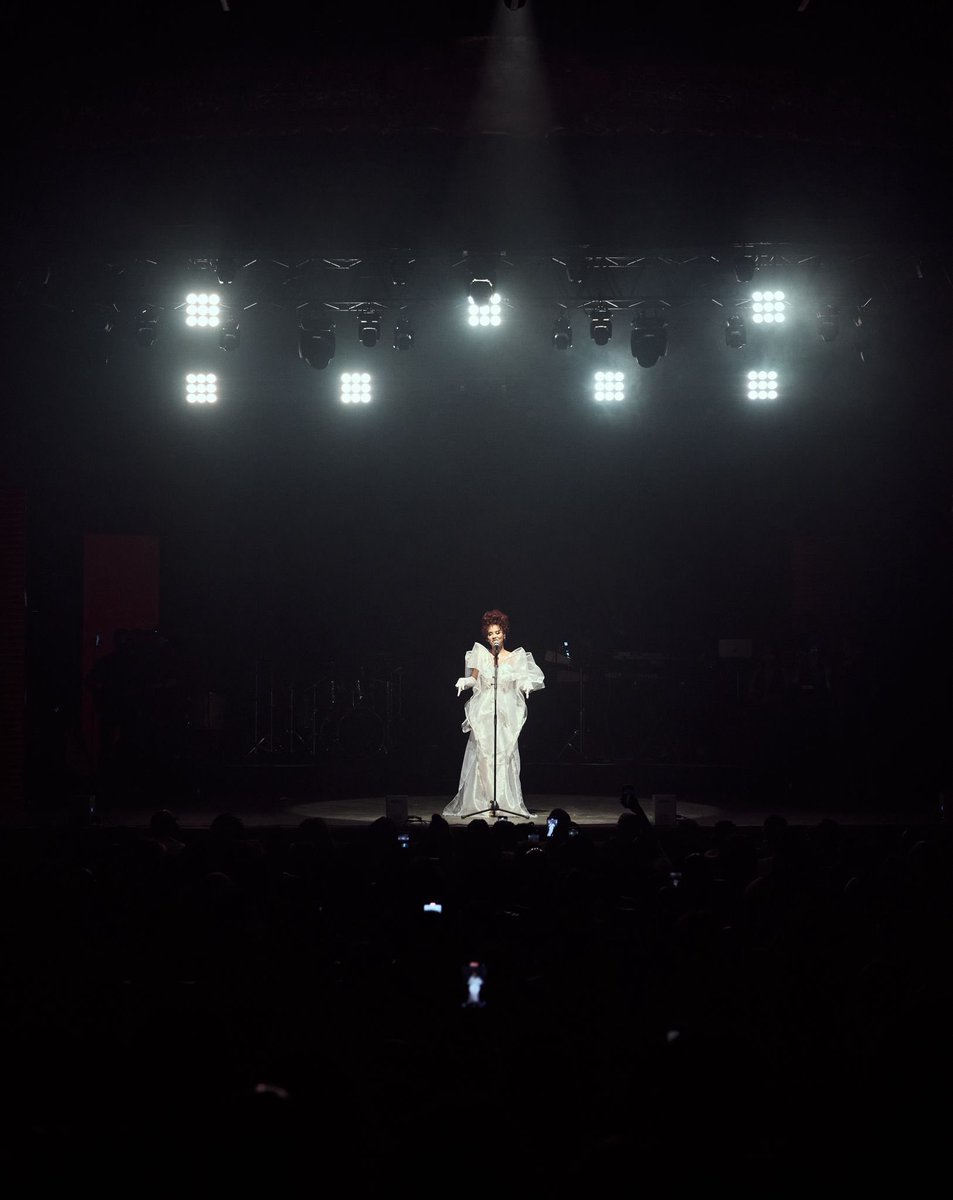 billyliveshow's tweet photo. Fatima 🥰
🎥Dezobri https://t.co/DFQ3mZUpug