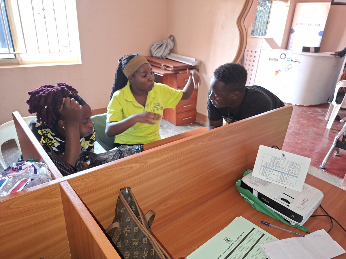 TEENS LINK UGANDA tweet media