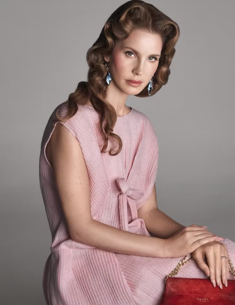 CoutureIsBeyond's tweet photo. Lana Del Rey by Steven Meisel, W Magazine, The Fashion Issue 2025. https://t.co/yt7KwgnnMi
