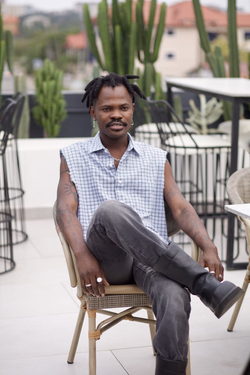 no highlife artiste get aura pass fameye for Ghana here that be why he be the best highlife artiste of all time 🐐