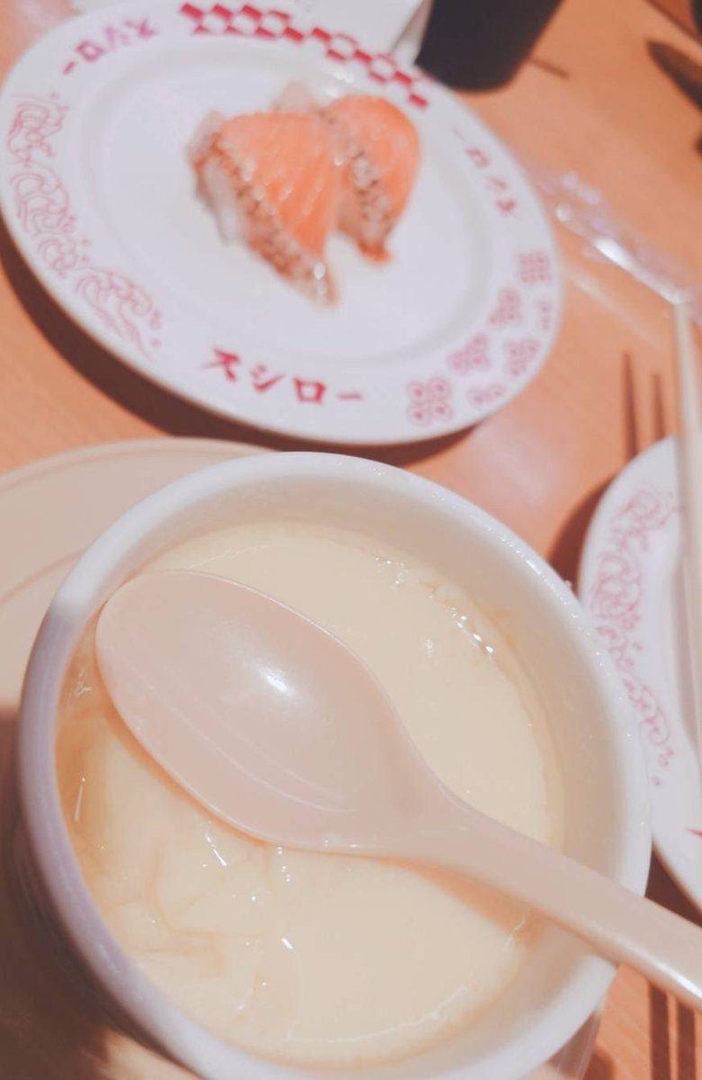 スシロー行ったらやっぱり茶碗蒸しだよね😉
#スシロー　#茶碗蒸し　#町田
