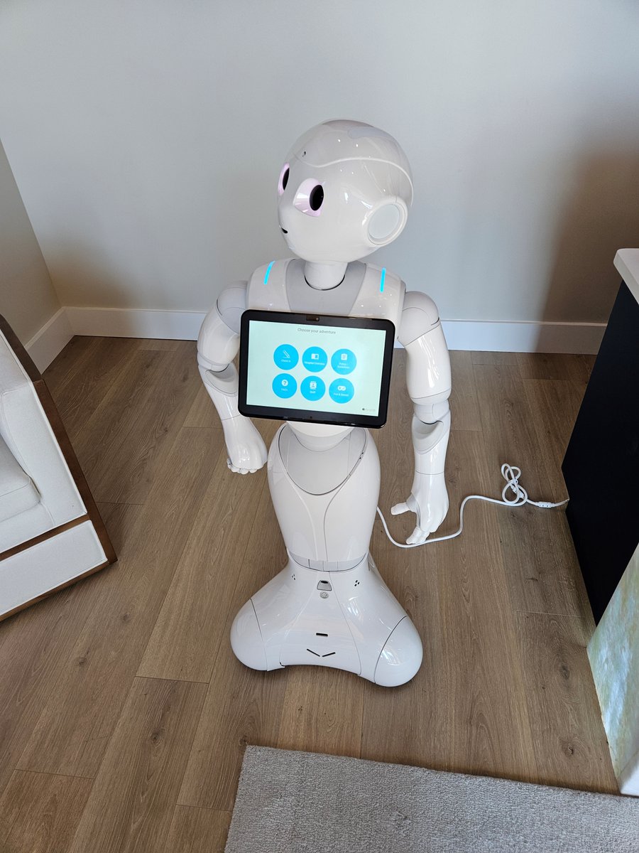 DanielBurstein's tweet image. Interesting morning hanging out with the human and robot teams at AnuVision Technologies / @RobotLABInc

Thanks for showing me the future (right now), David Maurer and Brian Stobbe

#JaxTech #JAXTechFest #JAXMarksthespot #Jacksonville