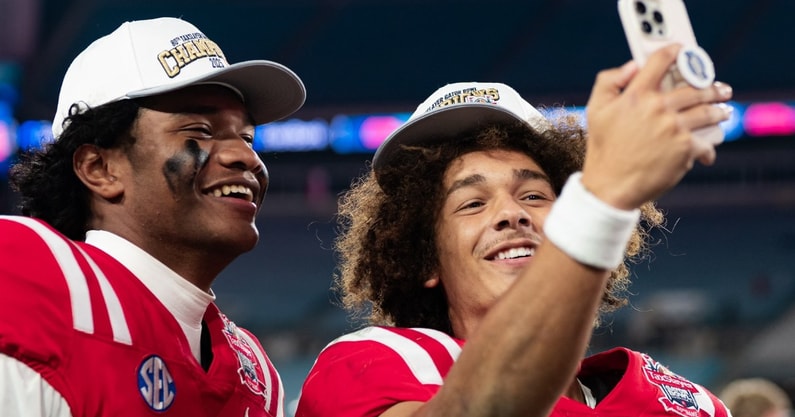 Ben Garrett (@spiritben) on Twitter photo Chemistry Tested, Bond Proven: Simmons and Lee headline Ole Miss’ season kickoff on3.com/teams/ole-miss… Chemistry Tested, Bond Proven: Simmons and Lee headline Ole Miss’ season kickoff on3.com/teams/ole-miss…