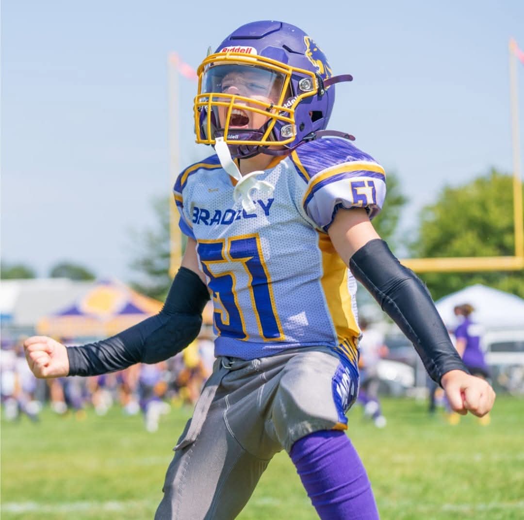 Kash always doing his best <a href="/raylewis/">Ray Lewis</a> before the game.