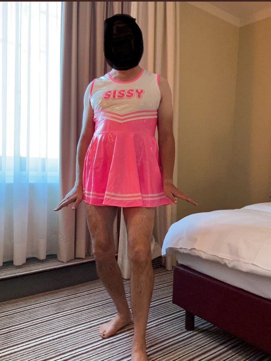 Die Sissy hat ein neues Kleidchen. Was sagt ihr?
