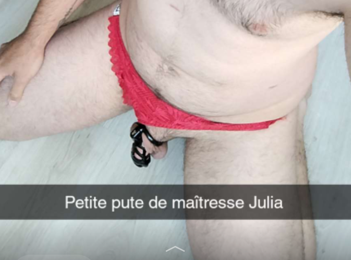dominajulia045's tweet photo. encore une bonne putain #soumis #maitresse #findom #femdom #domination #fetichiste #feet #cashmeet #moneymiss #moneyslave #sissy #domina #sugardaddy #moneyslavefrancais #findompaypigs https://t.co/NCqwL7S1Ac