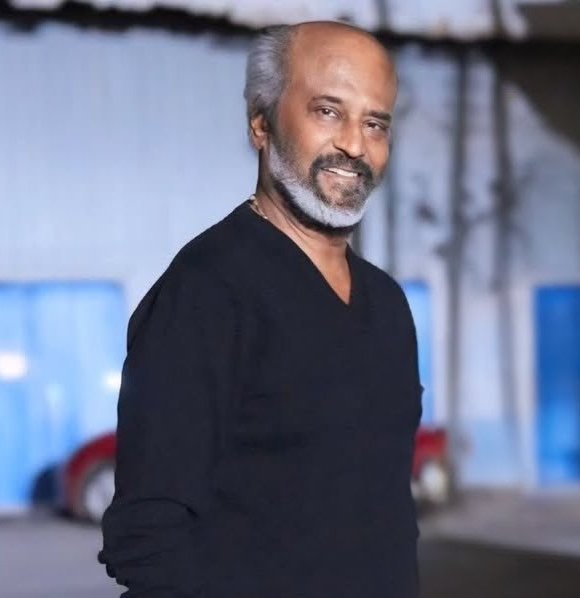 கார்த்தி ✰ C🕶️lie (@karthik71271) on Twitter photo கடவுளால் ஆசிர்வதிக்கப்பட்ட குழந்தை 😍 நீங்கள் வாழும் காலத்தில் நானும் வாழ்கிறேன் என்பதே நானும் ஆசீர்வதிக்கப்பட்டவனே தலைவா. 🙏🤘 <a href="/rajinikanth/">Rajinikanth</a>
#SuperstarRajinikanth #Rajinikanth𓃵 #CoolieBlockbuster #Coolie #Jailer2 கடவுளால் ஆசிர்வதிக்கப்பட்ட குழந்தை 😍 நீங்கள் வாழும் காலத்தில் நானும் வாழ்கிறேன் என்பதே நானும் ஆசீர்வதிக்கப்பட்டவனே தலைவா. 🙏🤘 <a href="/rajinikanth/">Rajinikanth</a>
#SuperstarRajinikanth #Rajinikanth𓃵 #CoolieBlockbuster #Coolie #Jailer2