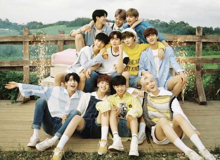 dofullo's tweet photo. though no longer together, i still say happy anniversary each year, on different paths, may the direction be found 🤍
#X1_Debut_6th_Anniversary
#엑스원을_영원히_사ㄹ6해
#말하지_않아도_엑스원_곁에_있어줄게 https://t.co/BIQHW3cphR