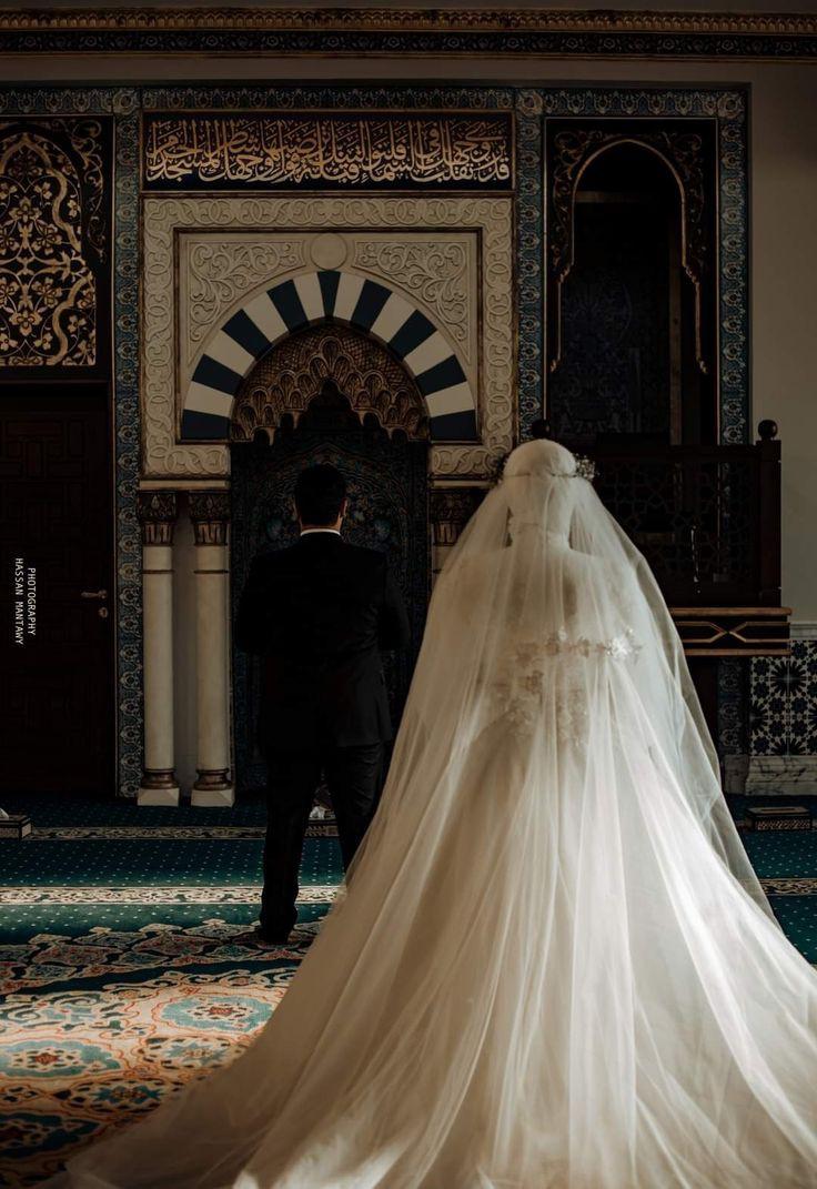 "قِيلَ فِي معنَى الزَّواج: أنْ تختَار مَن يستَحِقّ الاطلَاع عَلىٰ عيُوبكَ، فيَقبَلها ثُمَّ يَستُرهَا."