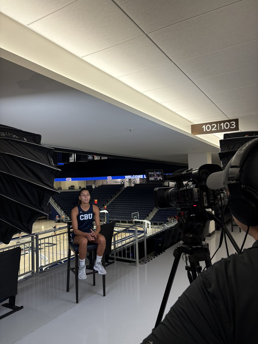 Khloe Lemon and Filipa Barros with <a href="/WACsports/">The Western Athletic Conference</a> today!

#LanceUp⚔️