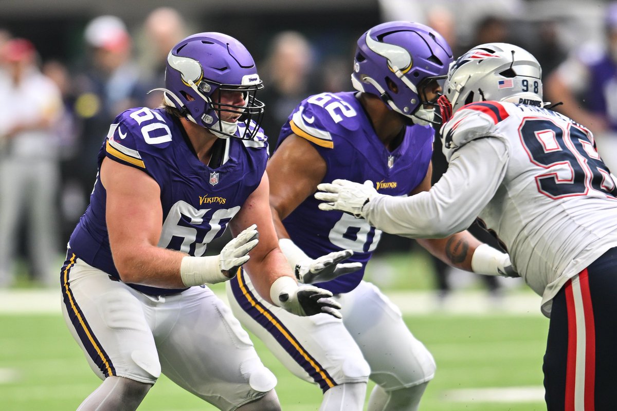 #Vikings OL Joe Huber has made the 53 man roster, per <a href="/AdamSchefter/">Adam Schefter</a>. Huber was an undrafted free agent in this years draft. 

Huber was the best run blocker in the preseason, and played the most snaps for Minnesota during this span, according to <a href="/PFF/">PFF</a>.