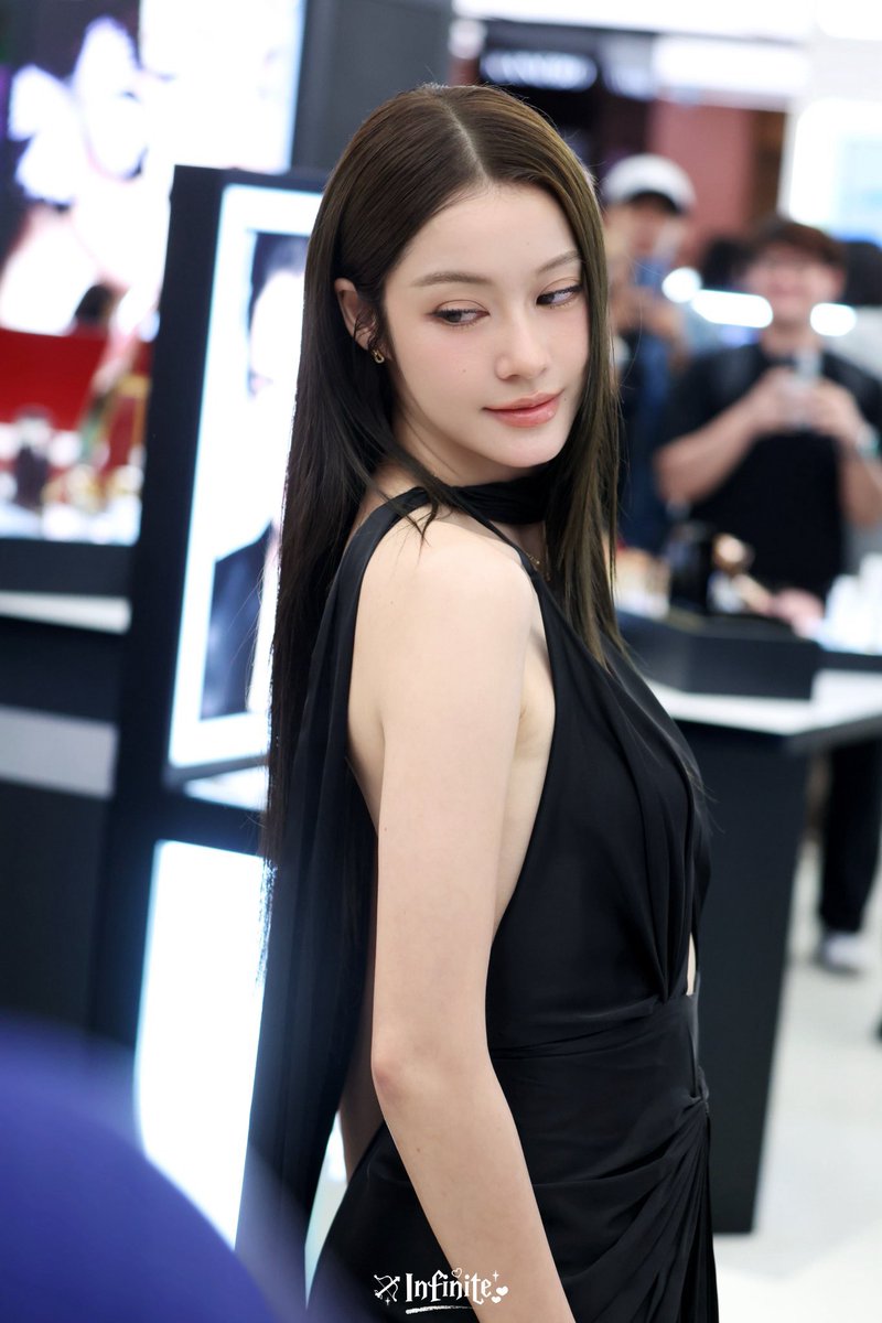 Puii_NTF🤍❤️🩹Psk🦈 (@puiilunarntf) on Twitter photo สวยตาแตก สวยแบบติดแกลม สวยจึ้งมากกแม่ โปรดไว้ชีวิตชั้นที
NAMTAN CBA 2025
#CentralBeautyAwardsXNamtan
#NamtanTipnaree <a href="/NamtanTipnaree/">Namtan.Tipnaree</a> สวยตาแตก สวยแบบติดแกลม สวยจึ้งมากกแม่ โปรดไว้ชีวิตชั้นที
NAMTAN CBA 2025
#CentralBeautyAwardsXNamtan
#NamtanTipnaree <a href="/NamtanTipnaree/">Namtan.Tipnaree</a>