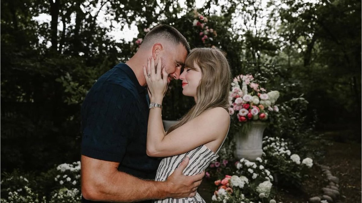 Metanoia_f's tweet photo. Taylor se va a casar 💍✨ https://t.co/wT5shPlnY5