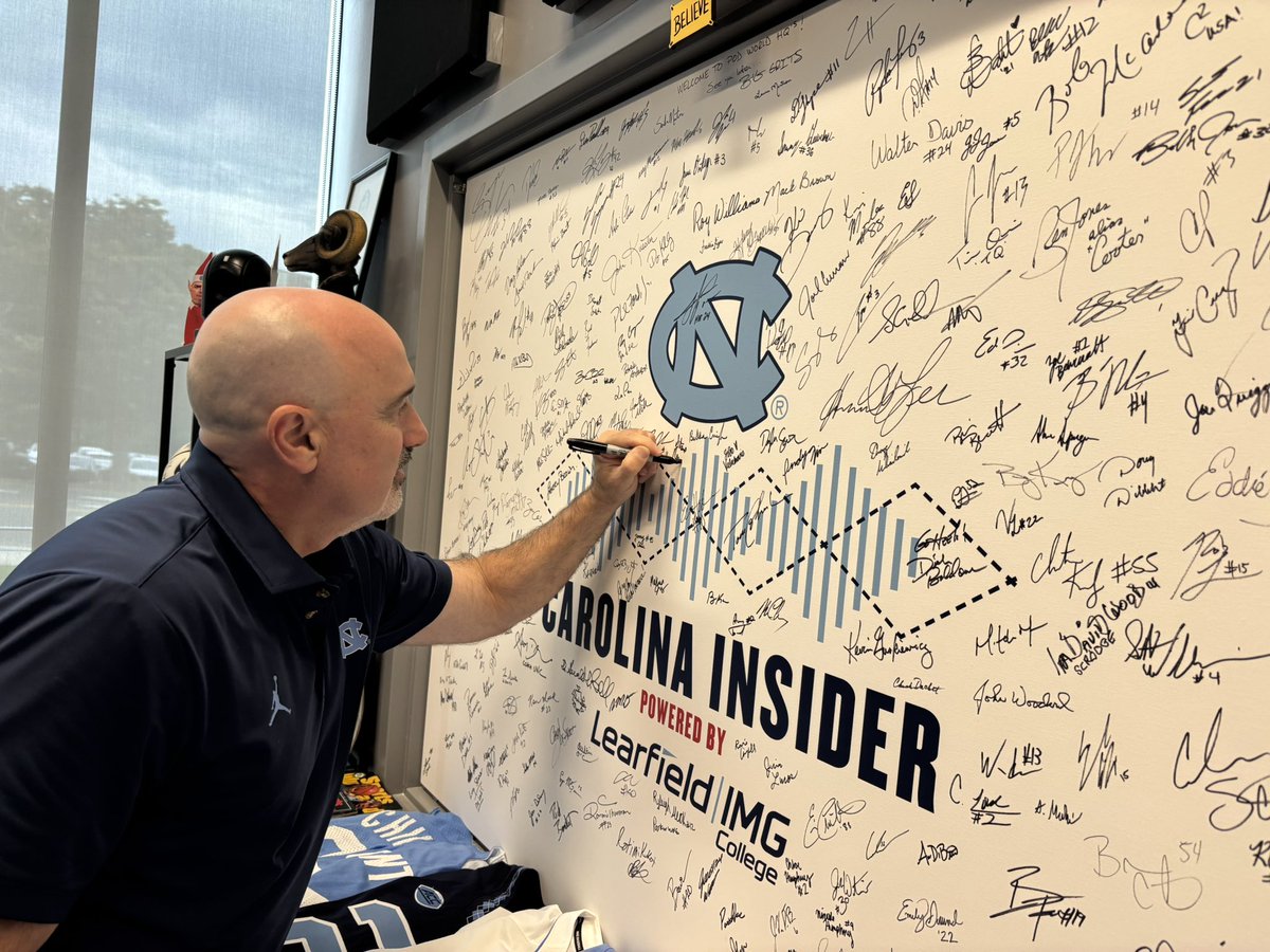 Steve Newmark tweet media